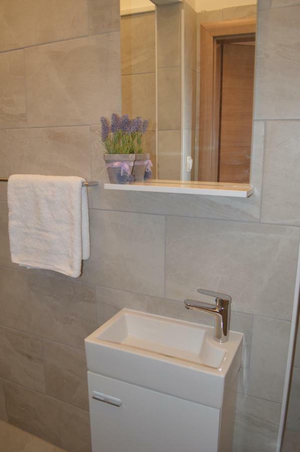 Apartma & Porto *