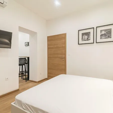 Studios & Apartments Porto Zadar Extérieur photo